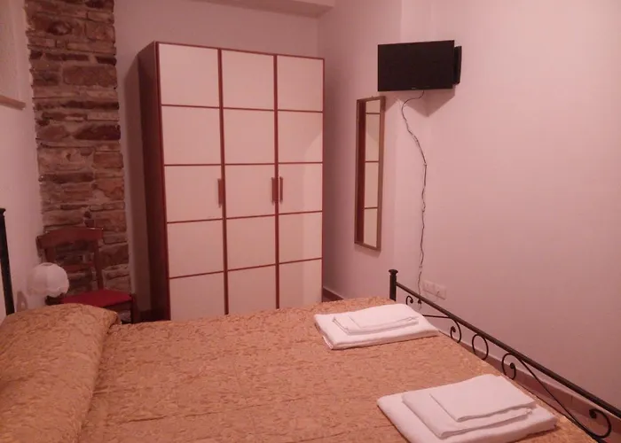 Le Di Tiberio Assisi