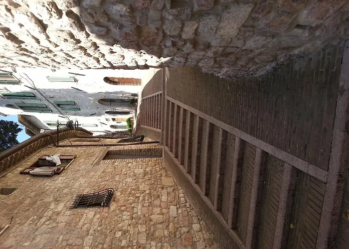 Le Di Tiberio * Assisi